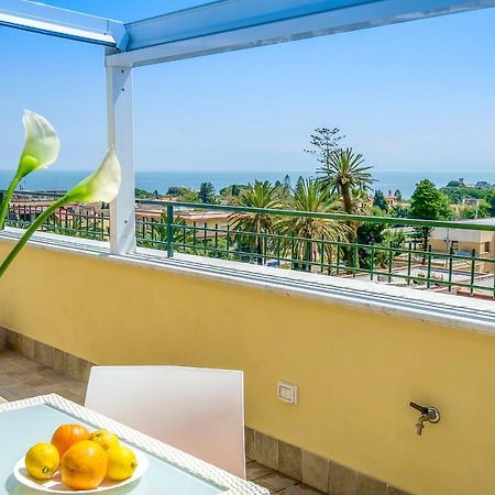Апартаменты Solemar Sicilia - Casa Panorama Санта-Флавия Экстерьер фото