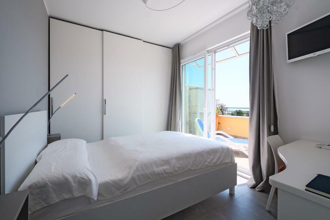 Апартаменты Solemar Sicilia - Casa Panorama Санта-Флавия Экстерьер фото